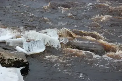 Kukkolaforsen in the spring thaw
