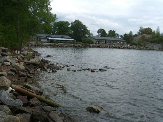 Fjäderholmarna Coast