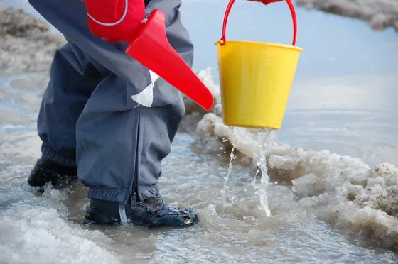 Spring Water Play