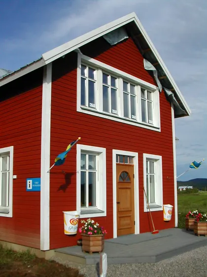 Polcirkelhuset in the Summer